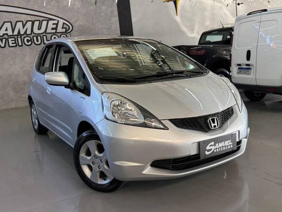 Carro 1.4 LX 16V FLEX 4P MANUAL