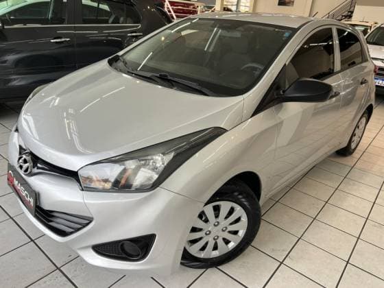 Carro 1.0 COMFORT 12V FLEX 4P MANUAL