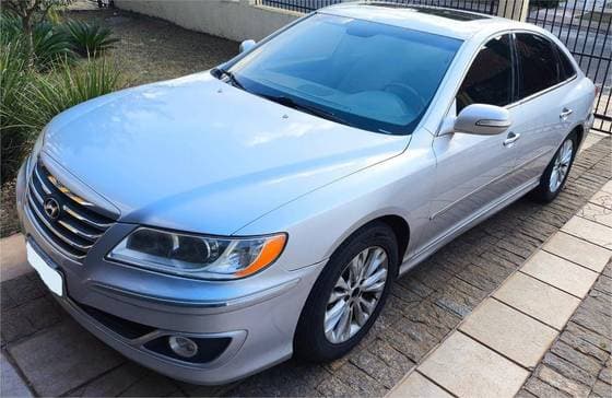 Carro 3.3 MPFI GLS SEDAN V6 24V GASOLINA 4P AUTOMÁTICO