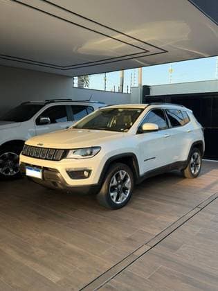 Carro 2.0 16V DIESEL LONGITUDE 4X4 AUTOMÁTICO