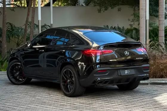 Carro 4.0 V8 BITURBO GASOLINA COUPÉ S 4MATIC 9G-TRONIC