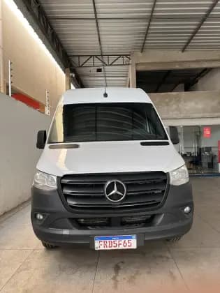 Carro 2.2 CDI DIESEL VAN 516 TA EXTRA LONGO 21L MANUAL