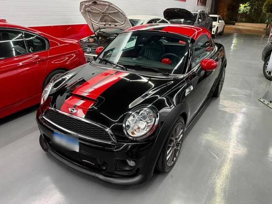 Carro 1.6 COUPE 16V 211CV GASOLINA 2P AUTOMÁTICO