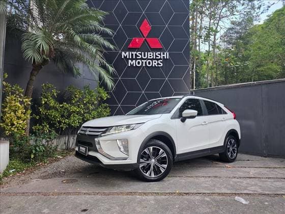 Carro 1.5 MIVEC TURBO GASOLINA GLS CVT