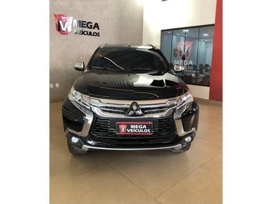 Carro 2.4 16V MIVEC TURBO DIESEL HPE AWD AUTOMÁTICO