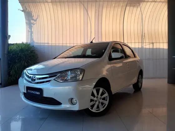 Carro 1.5 XLS SEDAN 16V FLEX 4P AUTOMÁTICO