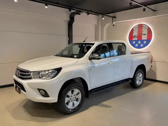Carro 2.7 SRV 4X2 CD 16V FLEX 4P AUTOMÁTICO