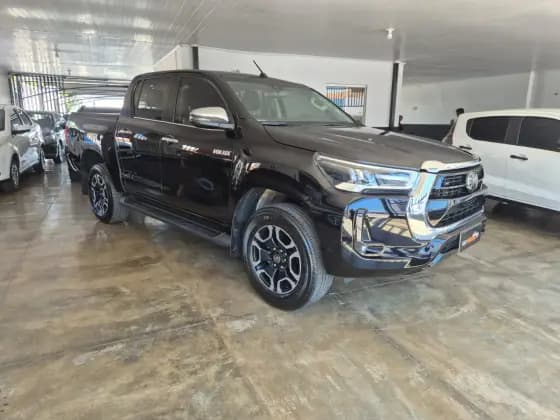 Carro 2.8 D-4D TURBO DIESEL CD SRX 4X4 AUTOMÁTICO