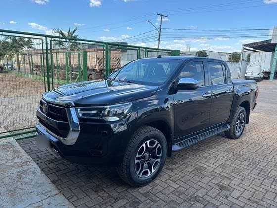 Carro 2.8 D-4D TURBO DIESEL CD SRX 4X4 AUTOMÁTICO