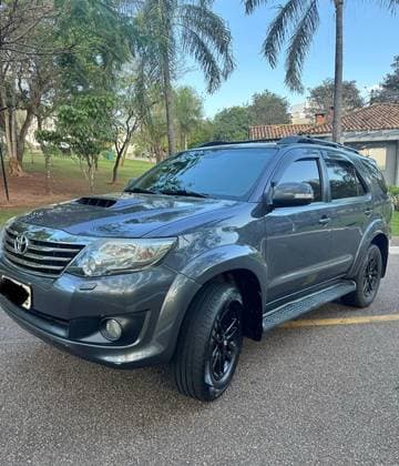 Carro 3.0 SRV 4X4 16V TURBO INTERCOOLER DIESEL 4P AUTOMÁTICO
