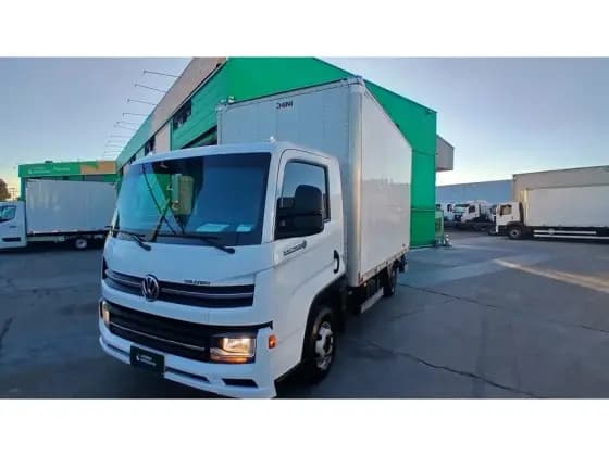 Carro 2.8 TURBO DIESEL CHASSI 4X2 MANUAL