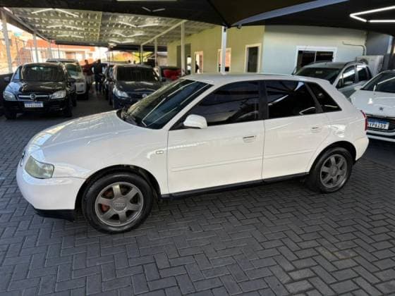 Carro 1.6 8V GASOLINA 4P MANUAL