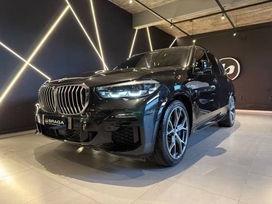 Carro 3.0 I6 TURBO HÍBRIDO XDRIVE45E M SPORT AUTOMÁTICO