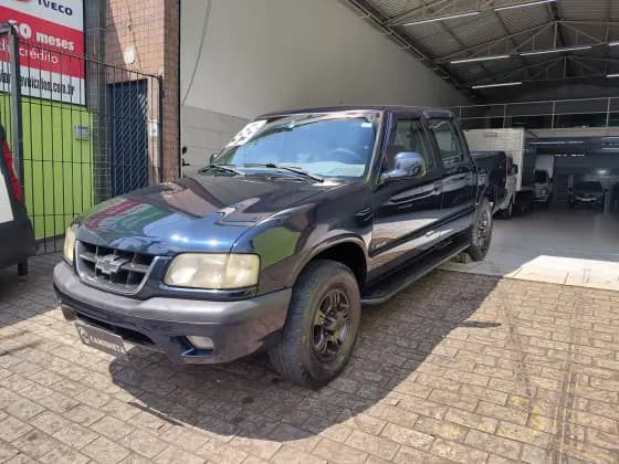 Carro 4.3 SFI DLX 4X2 CD V6 12V GASOLINA 4P MANUAL