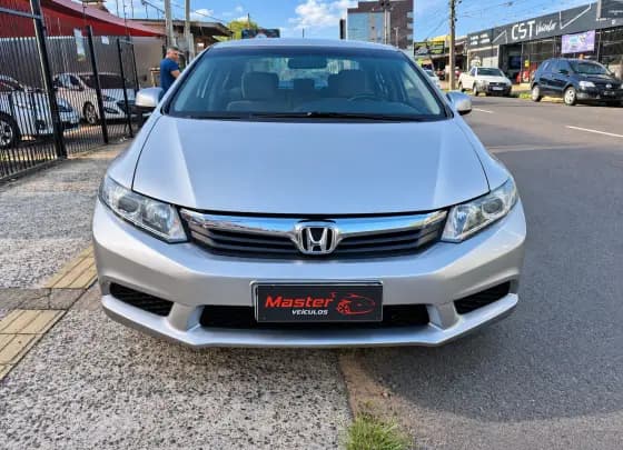 Carro 1.8 LXS 16V FLEX 4P AUTOMÁTICO
