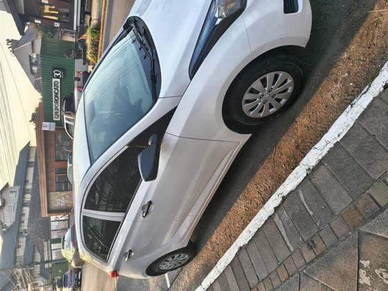 Carro 1.0 COMFORT 12V FLEX 4P MANUAL