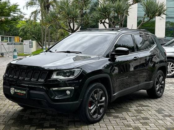 Carro 2.0 16V DIESEL LONGITUDE 4X4 AUTOMÁTICO