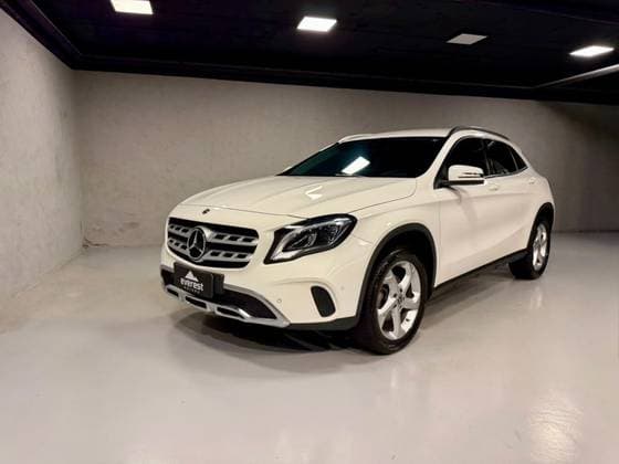 Carro 1.6 CGI FLEX ADVANCE 7G-DCT