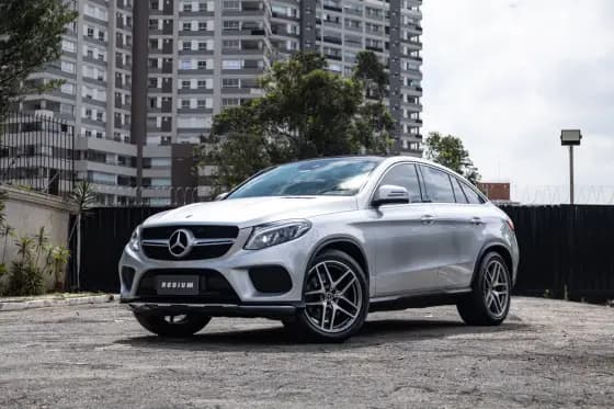 Carro 3.0 V6 GASOLINA HIGHWAY COUPÉ 4MATIC 9G-TRONIC