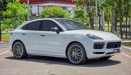 Carro 3.0 V6 E-HYBRID COUPÉ PLATINUM EDITION AWD TIPTRONIC S