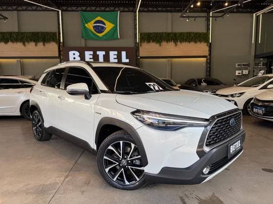 Carro 1.8 VVT-I HYBRID FLEX XRX CVT