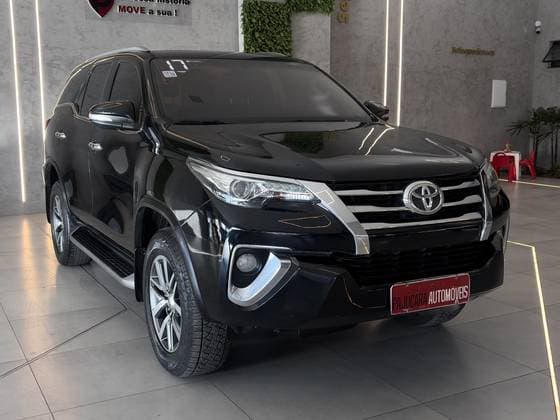 Carro 2.8 SRX 4X4 7 LUGARES 16V TURBO INTERCOOLER DIESEL 4P AUTOMÁTICO