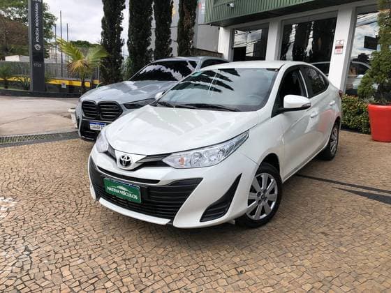 Carro 1.5 16V FLEX SEDAN XL LIVE MULTIDRIVE