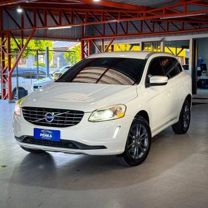 Carro 2.0 T5 MOMENTUM TURBO GASOLINA 4P AUTOMÁTICO