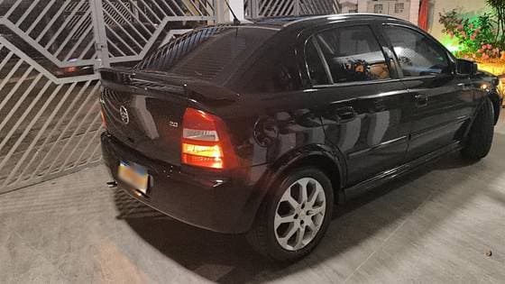 Carro 2.0 MPFI ADVANTAGE 8V FLEX 4P AUTOMÁTICO