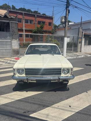 Carro 4.1 L 12V GASOLINA 2P MANUAL