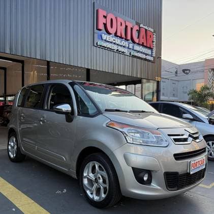 Carro 1.6 FLEX EXCLUSIVE BVA