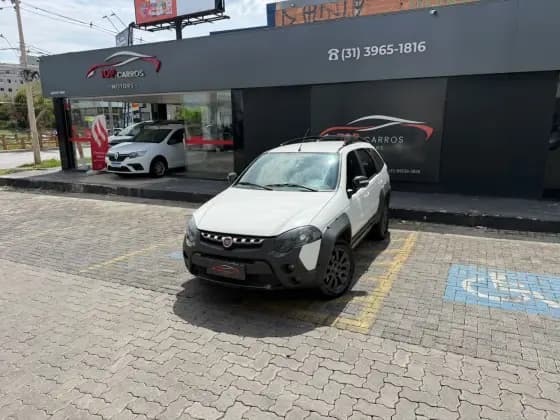 Carro 1.8 MPI ADVENTURE WEEKEND 16V FLEX 4P MANUAL