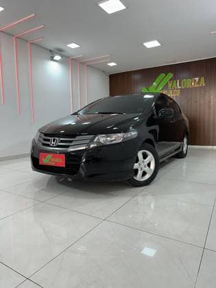 Carro 1.5 LX 16V FLEX 4P AUTOMÁTICO