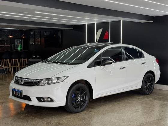 Carro 1.8 LXS 16V FLEX 4P AUTOMÁTICO