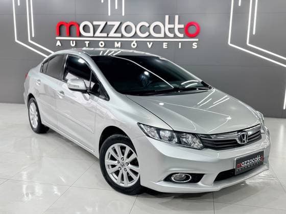 Carro 2.0 LXR 16V FLEX 4P AUTOMÁTICO