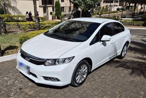 Carro 2.0 LXR 16V FLEX 4P AUTOMÁTICO