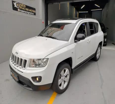 Carro 2.0 SPORT 4X2 16V GASOLINA 4P AUTOMÁTICO