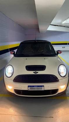 Carro 1.6 S CABRIO 16V TURBO GASOLINA 2P AUTOMÁTICO