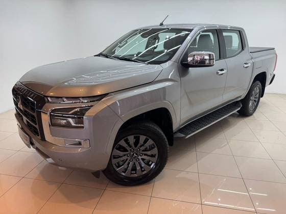 Carro 2.4 BITURBO DIESEL CD HPE-S 4X4 AUTOMÁTICO