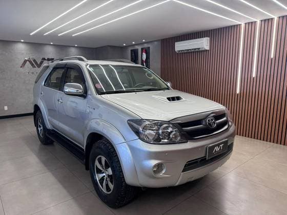 Carro 3.0 SRV 4X4 16V TURBO INTERCOOLER DIESEL 4P AUTOMÁTICO