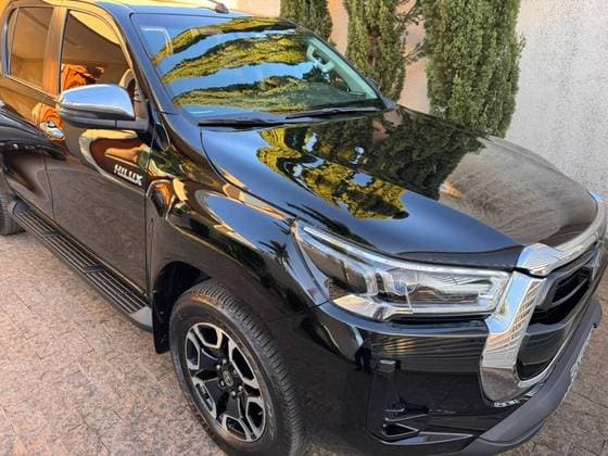 Carro 2.8 D-4D TURBO DIESEL CD SRX LIMITED 4X4 AUTOMÁTICO