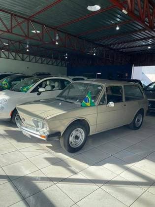 Carro 1.6 8V ÁLCOOL 2P MANUAL