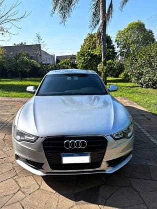 Carro 2.0 TFSI SPORTBACK AMBIENTE 16V GASOLINA 4P MULTITRONIC