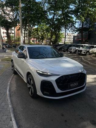 Carro 2.0 TFSI GASOLINA SPORTBACK S LINE QUATTRO S TRONIC