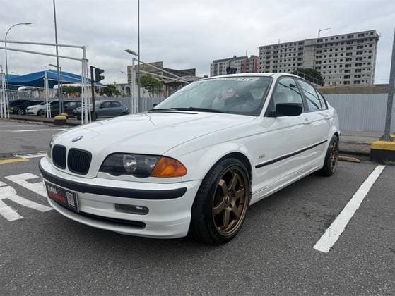 Carro 2.5 SEDAN 24V GASOLINA 4P MANUAL