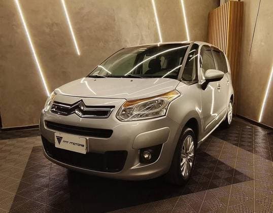 Carro 1.6 FLEX GLX MANUAL