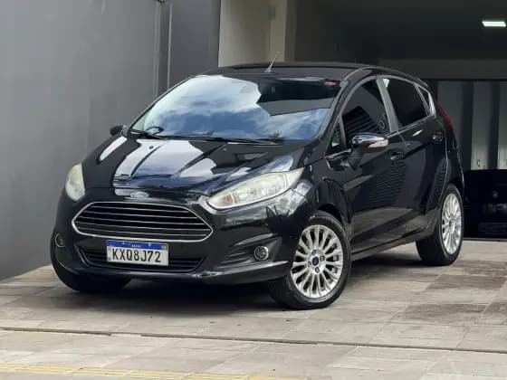 Carro 1.6 TITANIUM HATCH 16V FLEX 4P POWERSHIFT