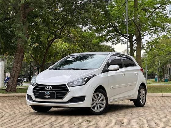 Carro 1.6 COMFORT PLUS 16V FLEX 4P MANUAL