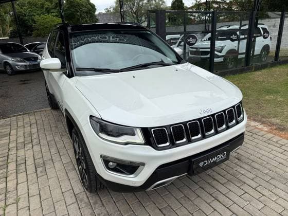 Carro 2.0 16V DIESEL LIMITED 4X4 AUTOMÁTICO