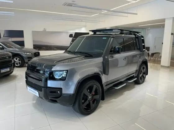 Carro 3.0 D300 TURBO DIESEL MHEV 110 X AWD AUTOMÁTICO